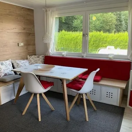 Mit Sauna Und Grossem Garten, Hunde Willkommen