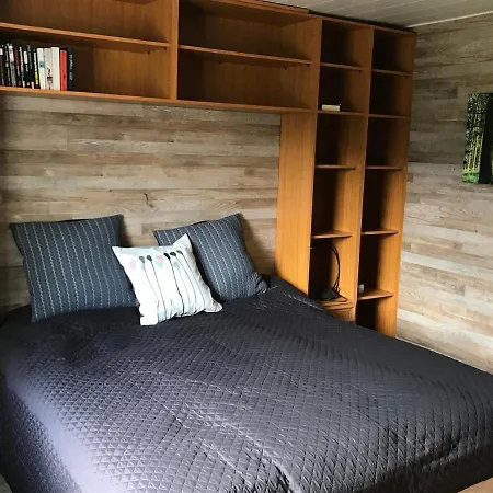 Mit Sauna Und Grossem Garten, Hunde Willkommen * Helferskirchen